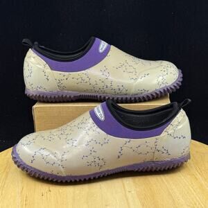 Muck Boot Company Low Cut Beige/ Purple Waterproof Rain Clog Women’s Size 7